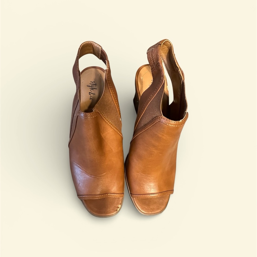 Style & Co. Brown Heeled Sandals size 7.5